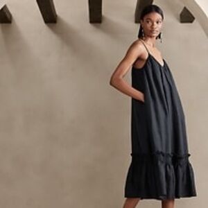 NWOT 100% Linen Charlize Tiered Midi Dress          Sz XXS